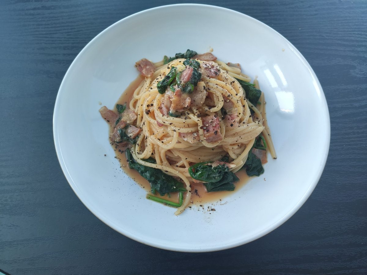 Bacon and Spinach with egg sauce pasta  