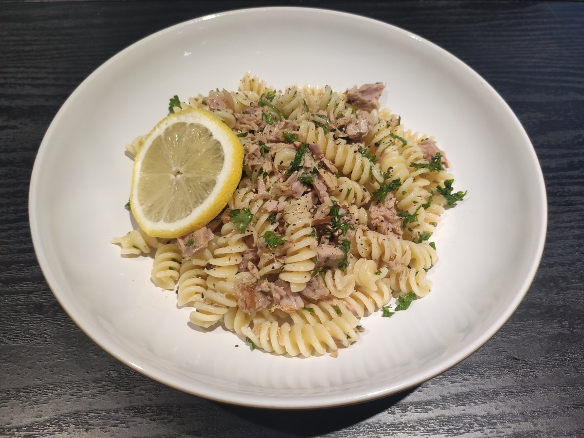 Tuna lemon pasta&nbsp;salad